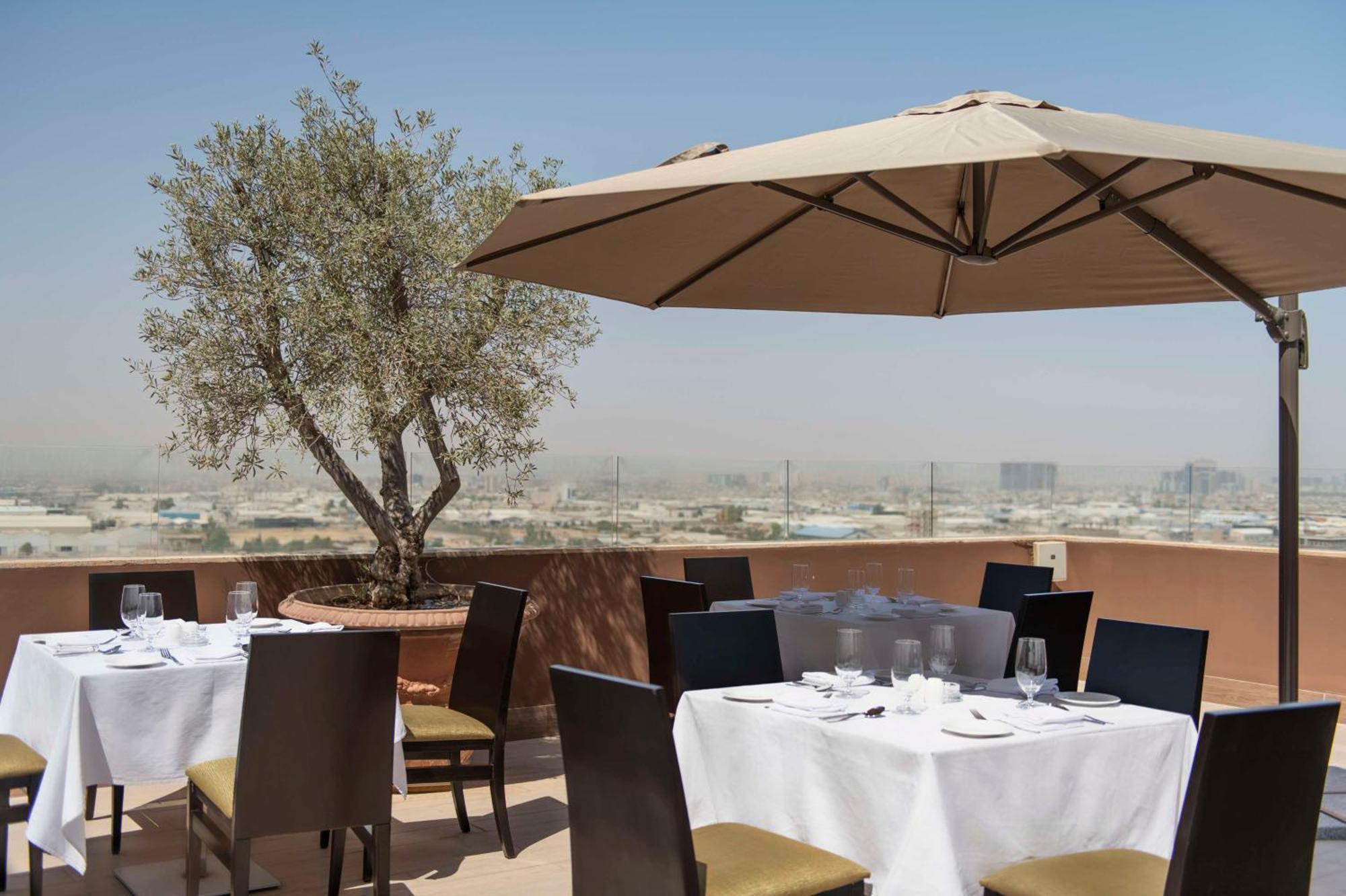 Bristoria Hotel Erbil Exterior photo